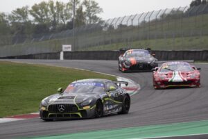 Filippo Bencivenni - campione italiano 2022 gt4 amg mercedes nova race (2)